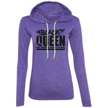 Load image into Gallery viewer, Black Queen Most Powerful Piece - Now Ya Talkin Tees 2
